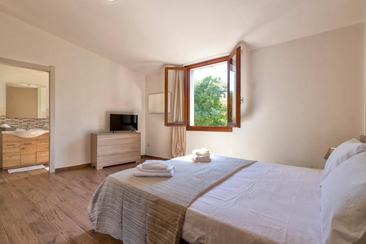 Vico Rooms Sassari Luaran gambar