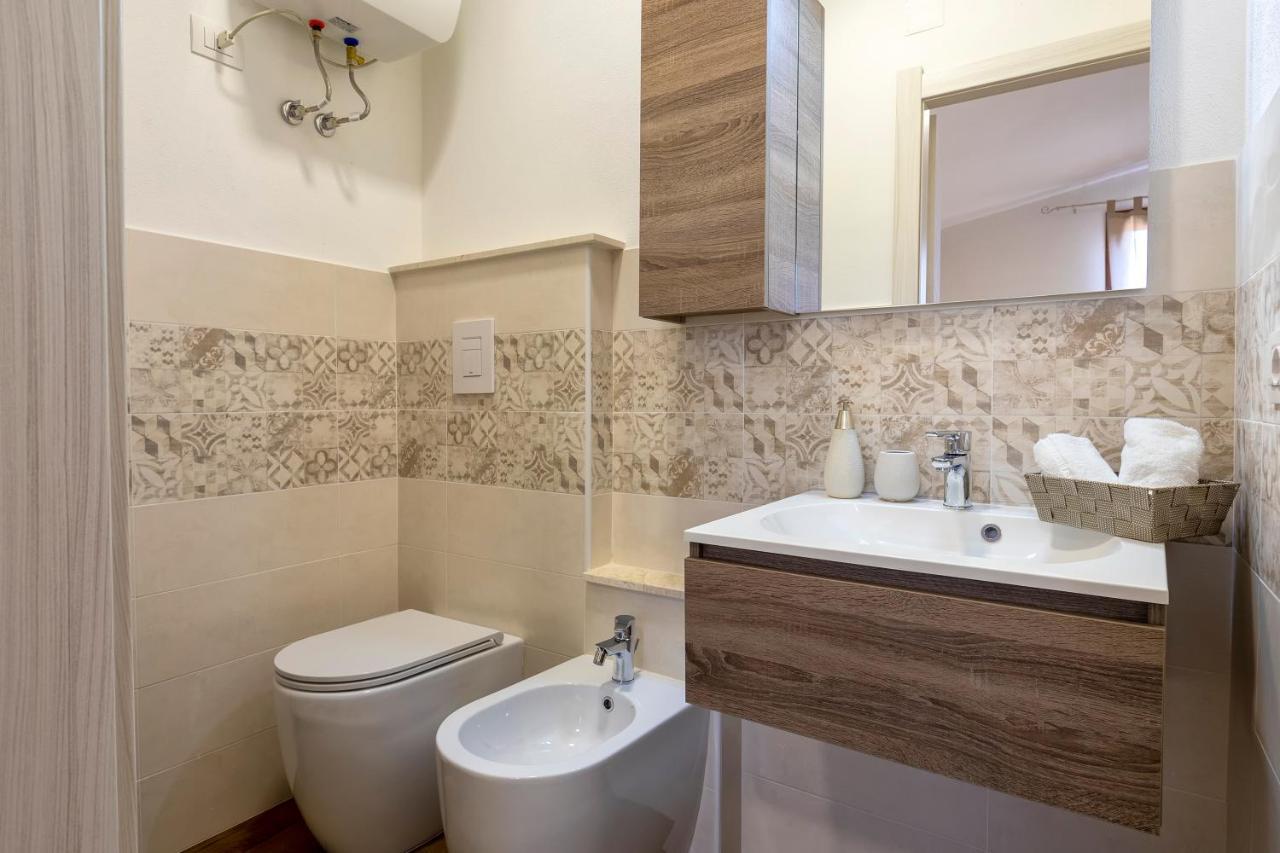Vico Rooms Sassari Luaran gambar