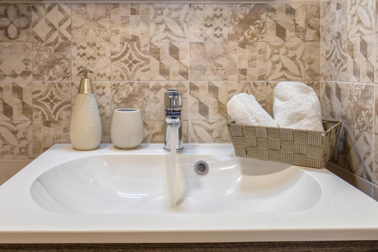 Vico Rooms Sassari Luaran gambar