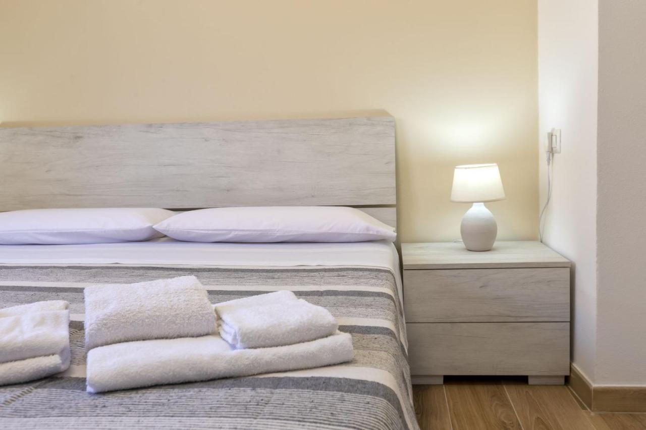 Vico Rooms Sassari Luaran gambar